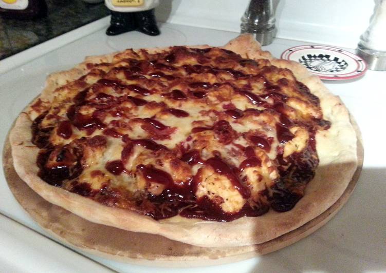 Simple Way to Prepare Favorite BBQ Chicken Pizza