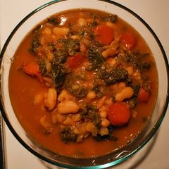A picture of Ribollita.