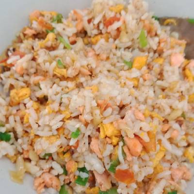 Resep Nasi Goreng Salmon Mpasi 1 Tahun Oleh Mommyxavier Cookpad