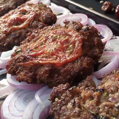 Chapli kabab (Peshawari Kebab) A picture of Chapli kabab (Peshawari Kebab).