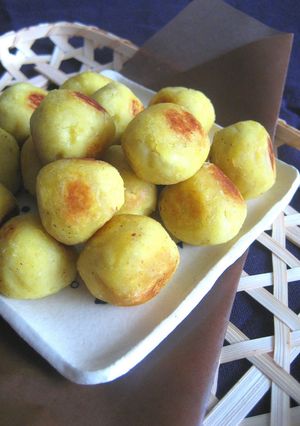 A picture of Rolly ＊ Asian Sweet Potato Balls.