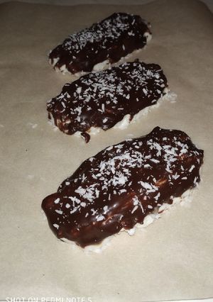 Фото Глазированные сырки с кокосом.