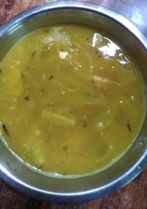 বিলম্ব দিয়ে পাতলা মুসুর ডাল রেসিপির প্রধান ছবি