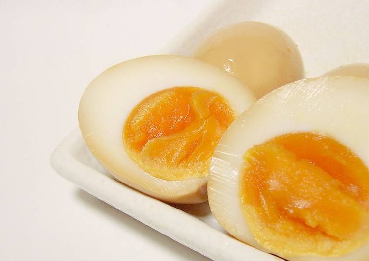 Chinese-Style Marinated Boiled Eggs