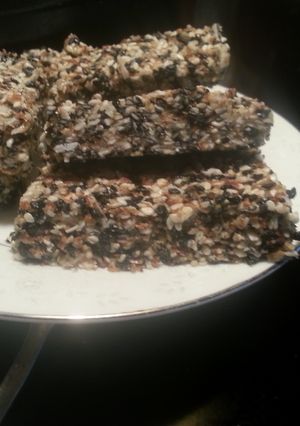 A picture of Live Sesame Seed Bars.