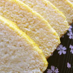 A picture of Low-Sugar Okara Pound Cake.