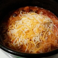 A picture of Southwest beef 'n' bean soup.