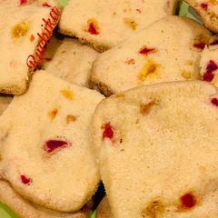 A picture of Karachi Biscuits.