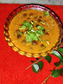 கடலைக் கறி மசாலா(kadalai curry recipe in tamil) செய்முறை முக்கிய புகைப்படம்