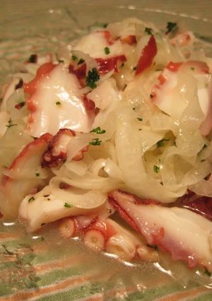A picture of Easy Marinated Octopus and Onion.