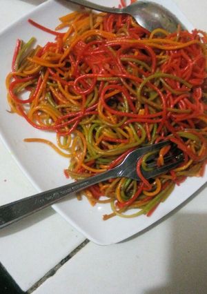Foto resep Spageti pelangi oglio olio (super simple)