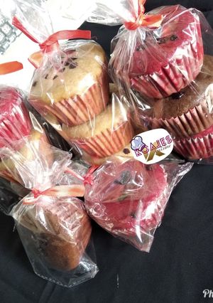A picture of Simple eggless cupcakes.