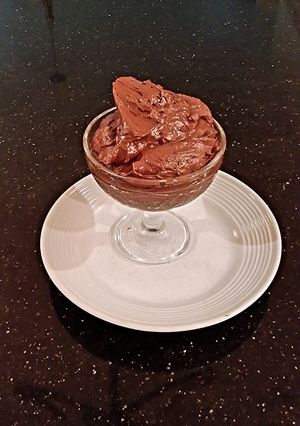 A picture of Chocolate Ganache Buttercream Frosting.