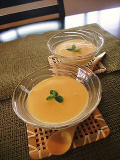 A picture of Fresh Chilled Sweet Corn Soup.