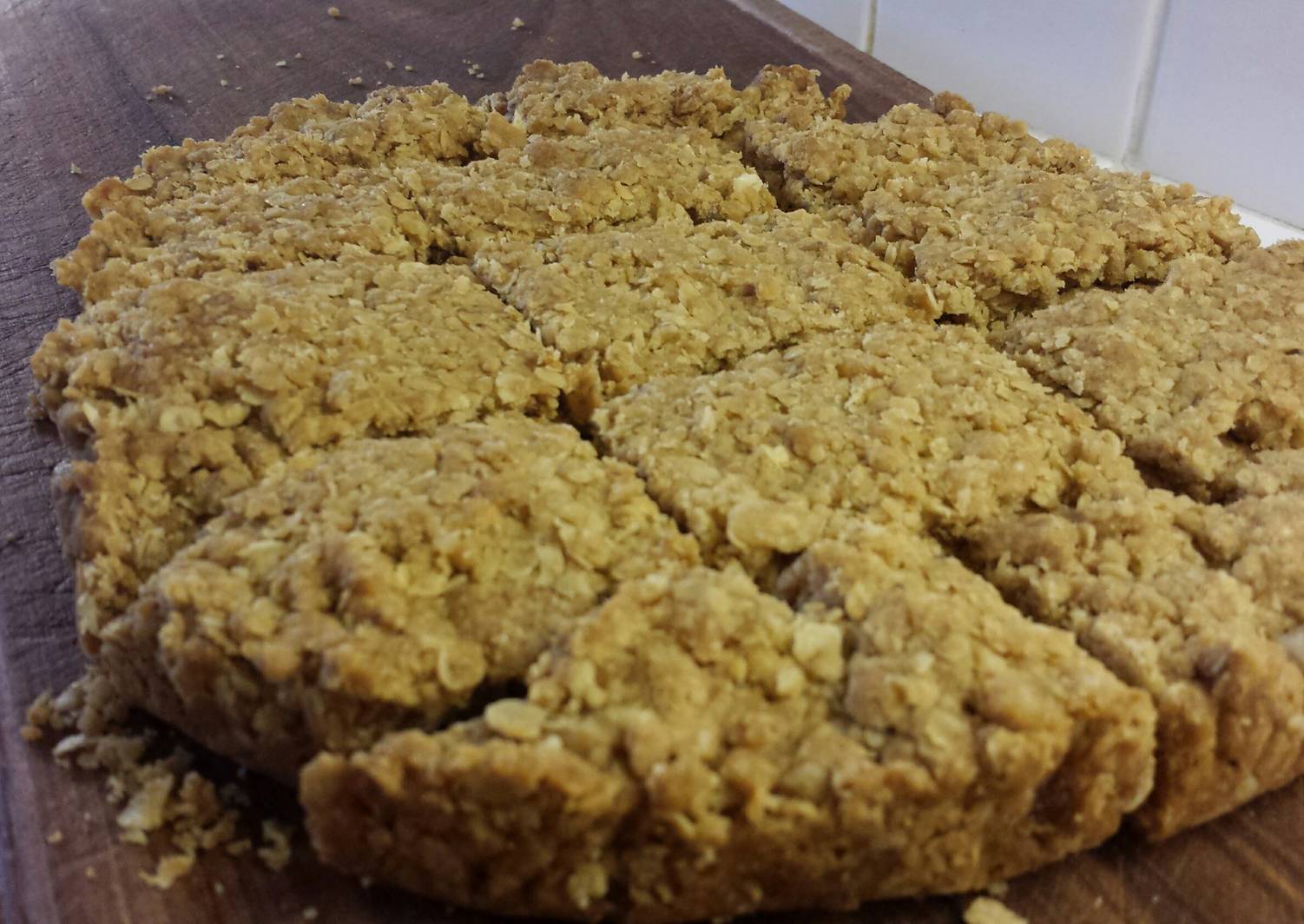 Crystallised Ginger Oat Biscuits Recipe By Andrea Cookpad