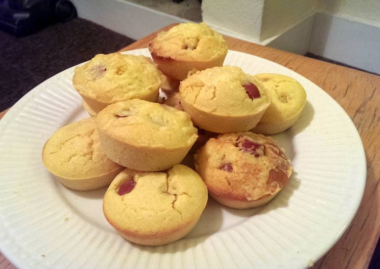 Step-by-Step Guide to Prepare Homemade Sophie&#39;s spicy corn dog muffins