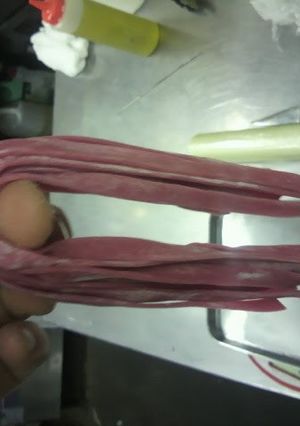 A picture of Deep Red Fresh Fettuccine.