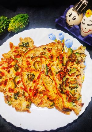 A picture of Bitter gourd Omelette.
