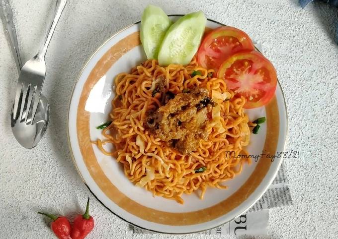 Resep Mie Goreng Topping Ayam Oleh Mitawmommyfayzel Cookpad