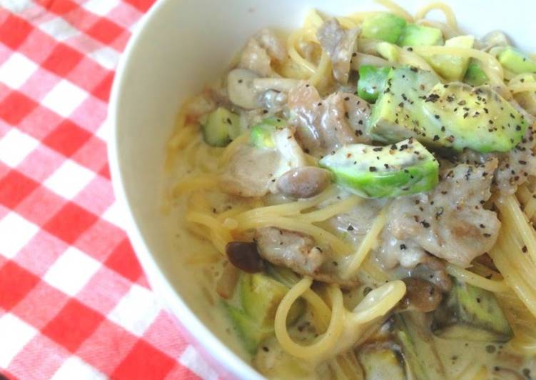 Avocado Cream Pasta Made with Pork Offcuts