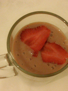 A picture of Banana-Strawberry-Choco juice.