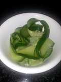 H's quick n spicy cucumber pickle