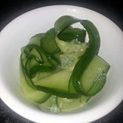 H's quick n spicy cucumber pickle A picture of H's quick n spicy cucumber pickle.