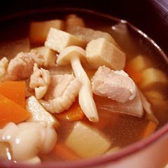 A picture of Warming Soup for Soba.