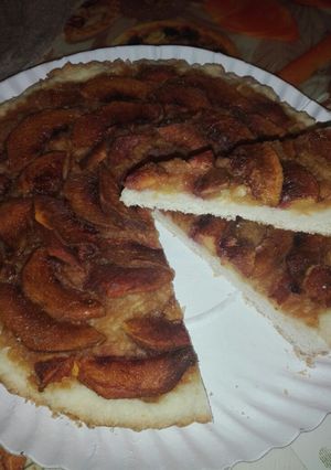 Una foto de Tarta de durazno y manzana 👌
