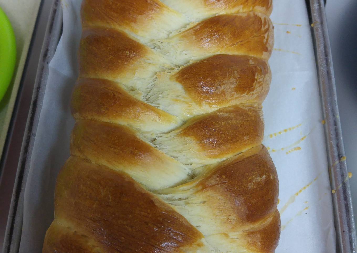 Super easy delicious bread (: