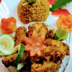 A picture of Meethi lemon chicken.