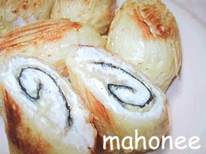 Easy Way Make Recipe Chicken Tenderloins Wrapped with Crispy Potatoes that is So Delicious, Can Spoil the Tongue}