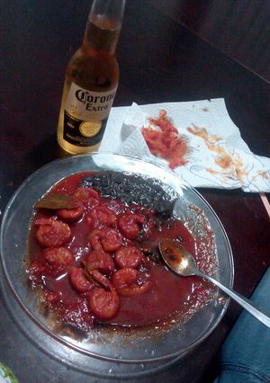 A picture of camarones a la diabla.