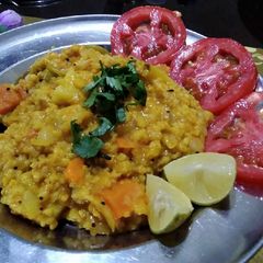 ઘઉં ના ફાડા ની ખીચડી A picture of ઘઉં ના ફાડા ની ખીચડી.
