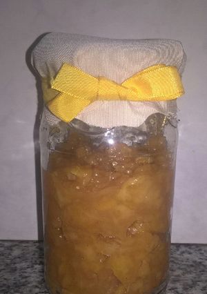 Una foto de Dulce de nísperos