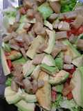 Ensalada fresca con alcachofa
