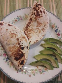 Una foto de Tacos de camarón con cilantro ©