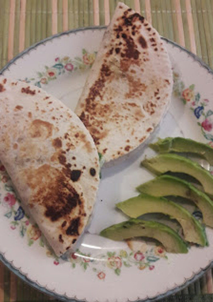 Una foto de Tacos de camarón con cilantro ©
