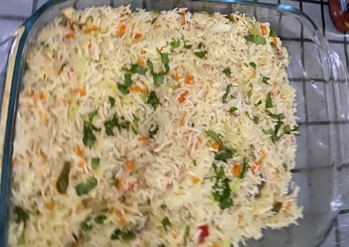 Step-by-Step Guide to Make Homemade Chicken and vegetable fried rice