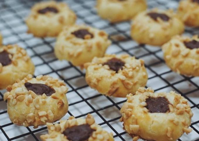 Nutella Thumbprint Cookies