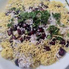A picture of Famous Gujarati Sev Khamani.