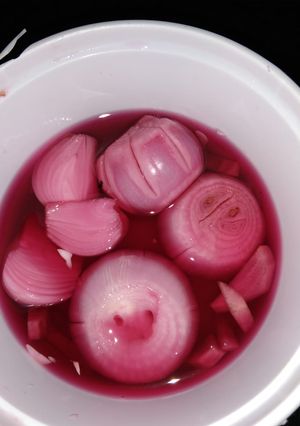 सिरका प्याज (sirka pyaz recipe in hindi) रेसिपी मुख्य फोटो