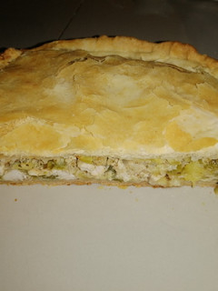 Una foto de Torta de zapallitos y pollo
