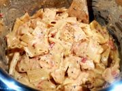 A picture of creamy chicken and spinach