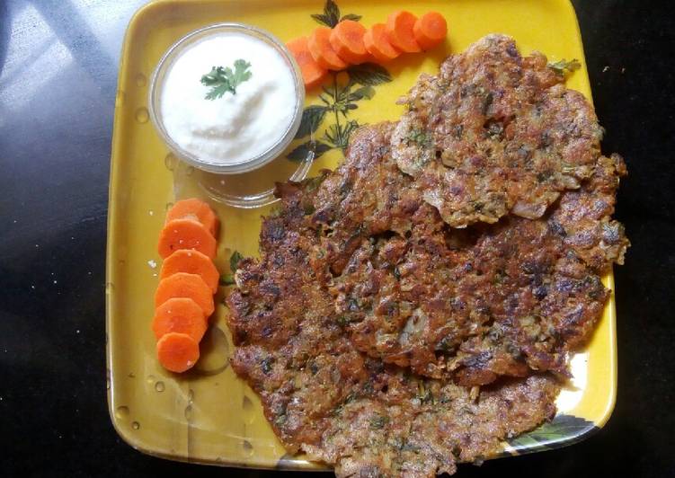 Leftover moong dal rice thalipeeth