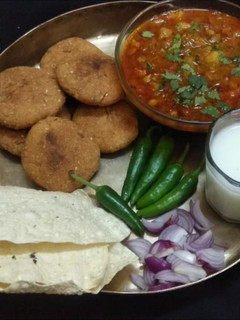 તાવો ચાપડી (Tavo Chapdi Recipe In Gujarati) રેસીપી મુખ્ય ફોટો