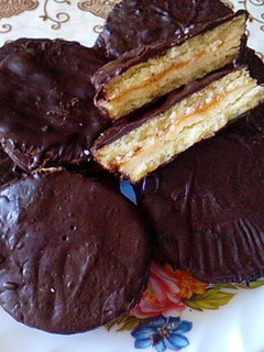 Csokis isler (cukormentes) recept fotója