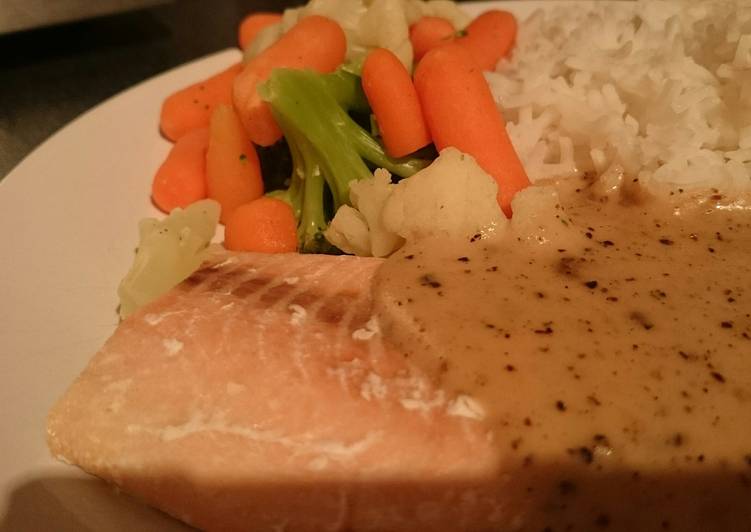 Peppercorn sauce