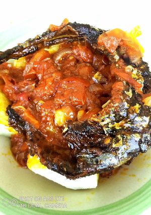 A picture of Mixed Oil Yam Sauce.