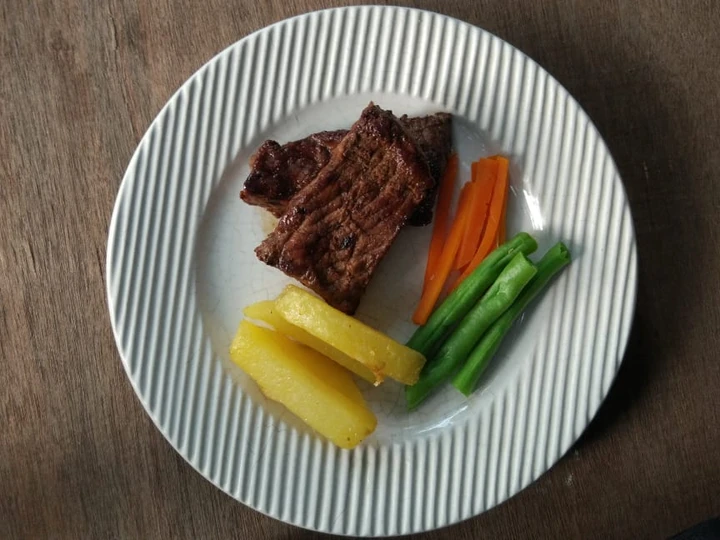 Cara Mudah Membikin Resep Steak Daging Sapi yang Enak Banget Anti Ribet, Lezat